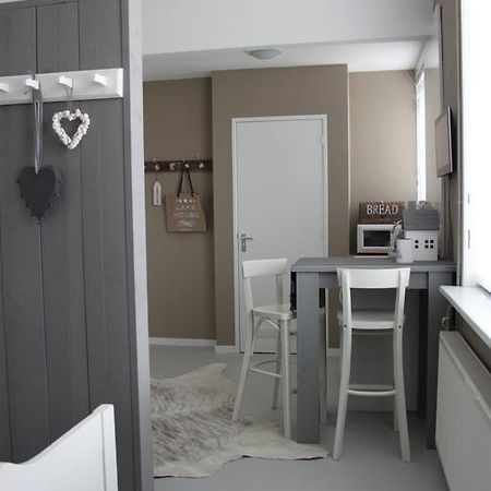 Raadhuis Egmond เอ็กมอนด์ อาน เดน ฮูฟ ห้อง รูปภาพ