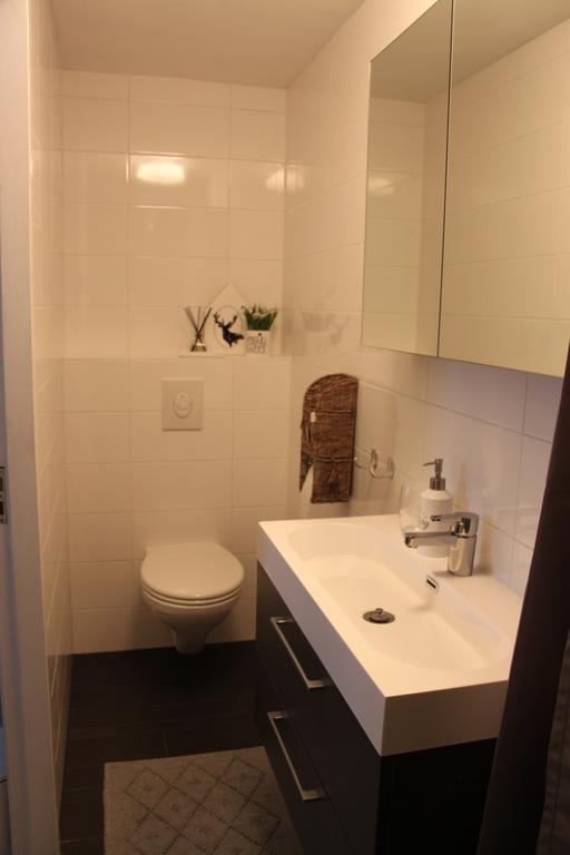 Raadhuis Egmond เอ็กมอนด์ อาน เดน ฮูฟ ภายนอก รูปภาพ